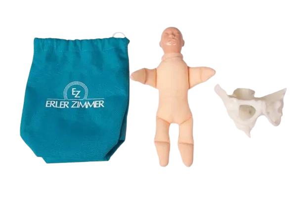 Modèle d'un bassin miniature avec poupée de naissance Erler Zimmer