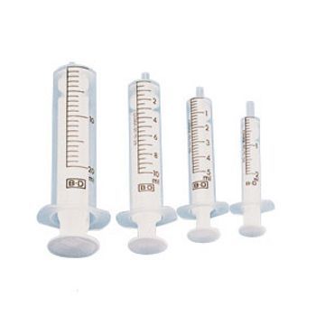 Seringues 2 pièces sans aiguille BD Discardit II 10 mL Embout excentré Boîte de 100