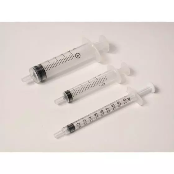 Seringues 3 pièces Terumo 02ml centré boîte de 100